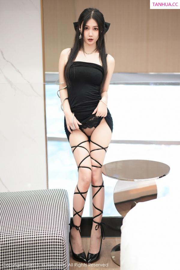 laura阿姣  [XiuRen]高清写真图 2023.09.15 No.7394 laura阿姣 妩媚美腿第6张图片